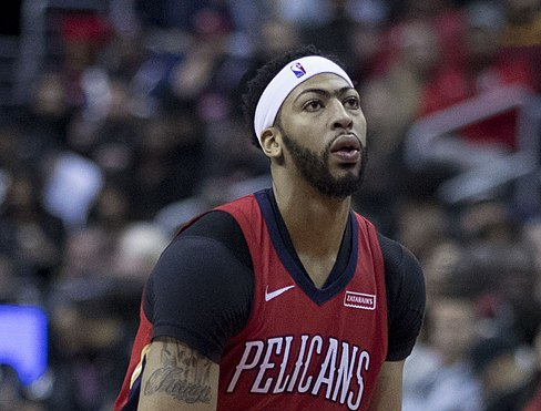 她将战术分 她将战术分