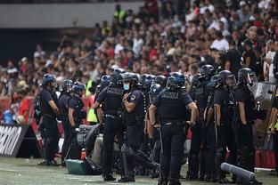 遭遇手部伤 遭遇手部伤